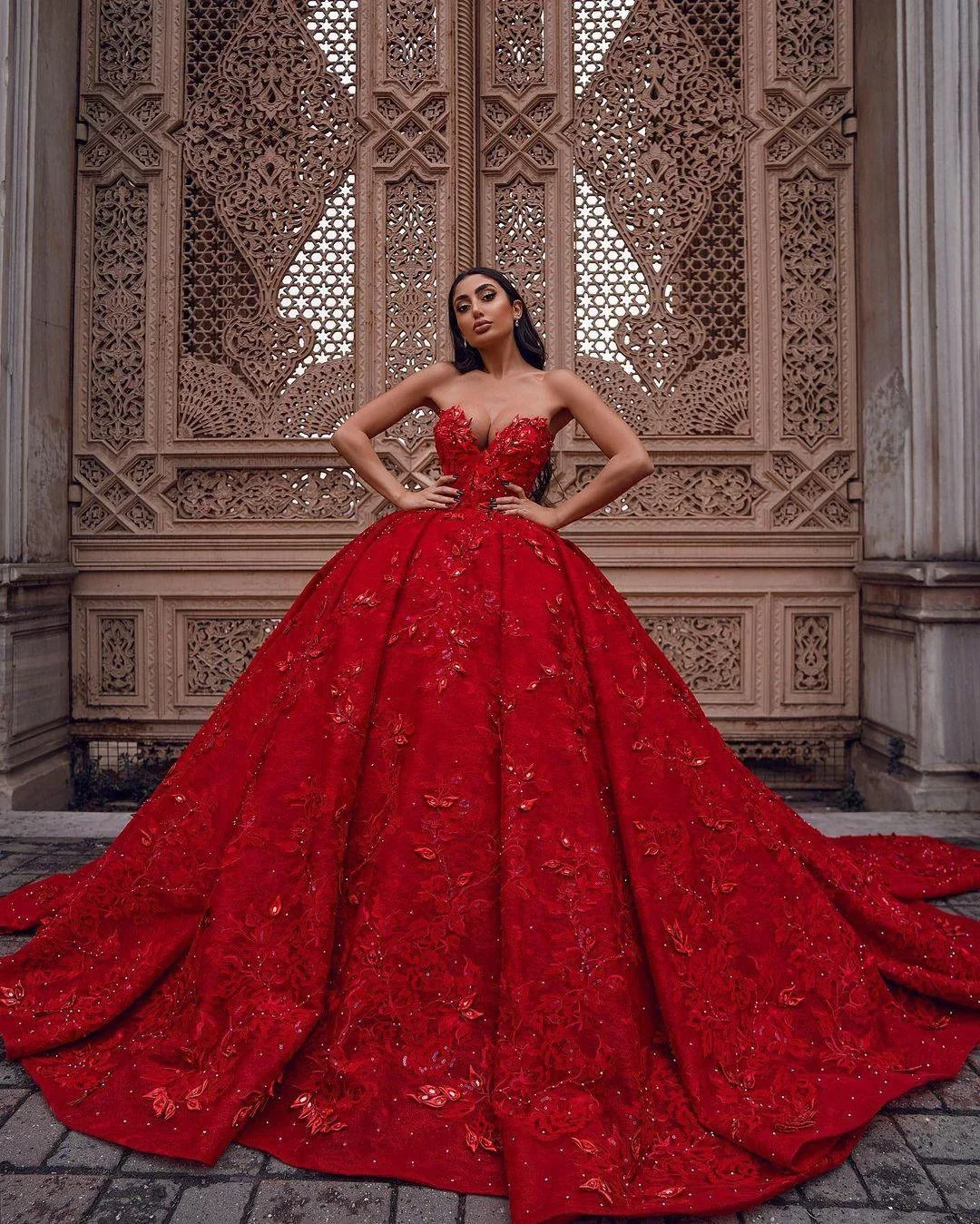 Gorgeous Long Ball Gown Sweetheart Satin Lace Red Prom Dress - Image 2
