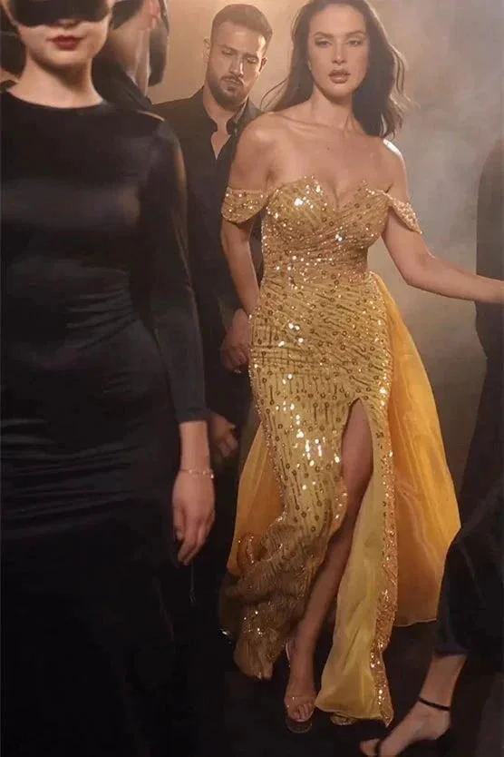 Gorgeous Long Mermaid Gold Off-the-shoulder Sequined Sleeveless Prom Dress With Slit - Image 2