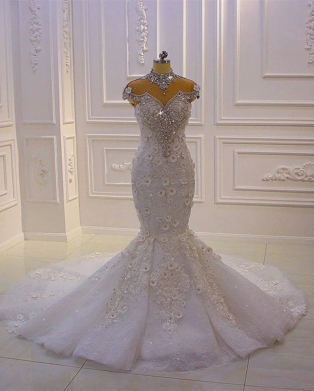 Gorgeous Long Mermaid High Neck Appliques Lace Crystal Tulle Wedding Dress - Image 4