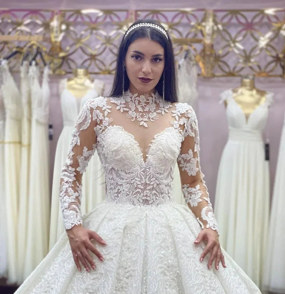 Gorgeous Long Princess High-neck Lace Appliques Wedding Dress with Sleeves - Image 3