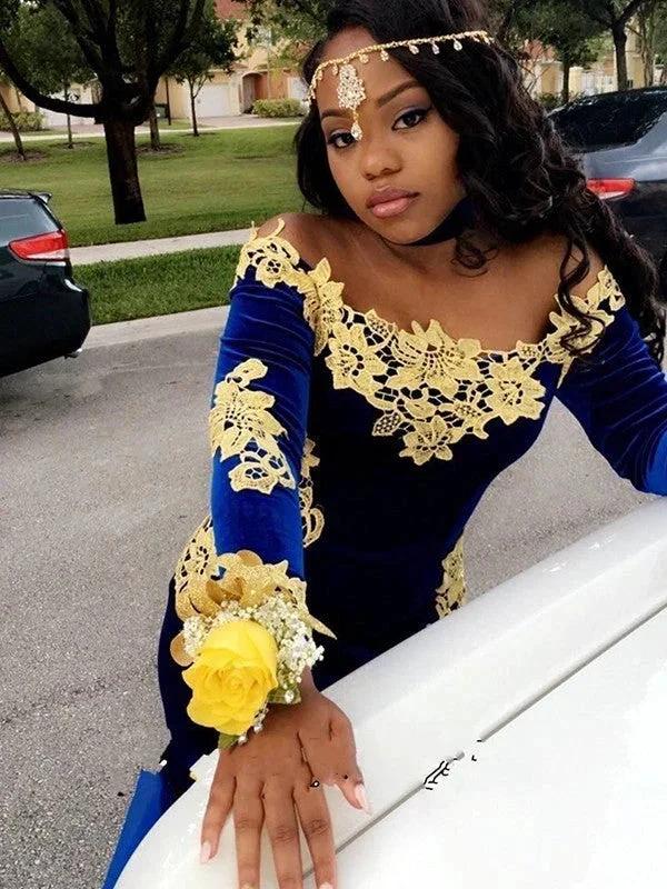 Gorgeous Mermaid Long Sleeves Off-the-Shoulder Applique Velvet Prom Dresses - Image 2