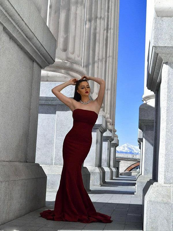 Gorgeous Mermaid Stretch Crepe Sleeveless Ruffles Strapless Prom Dresses - Image 2