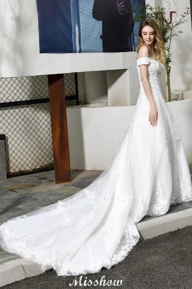 Gorgeous Off the Shoulder White aline Bridal Gown Garden Lace Appliques Wedding Dress - Image 3