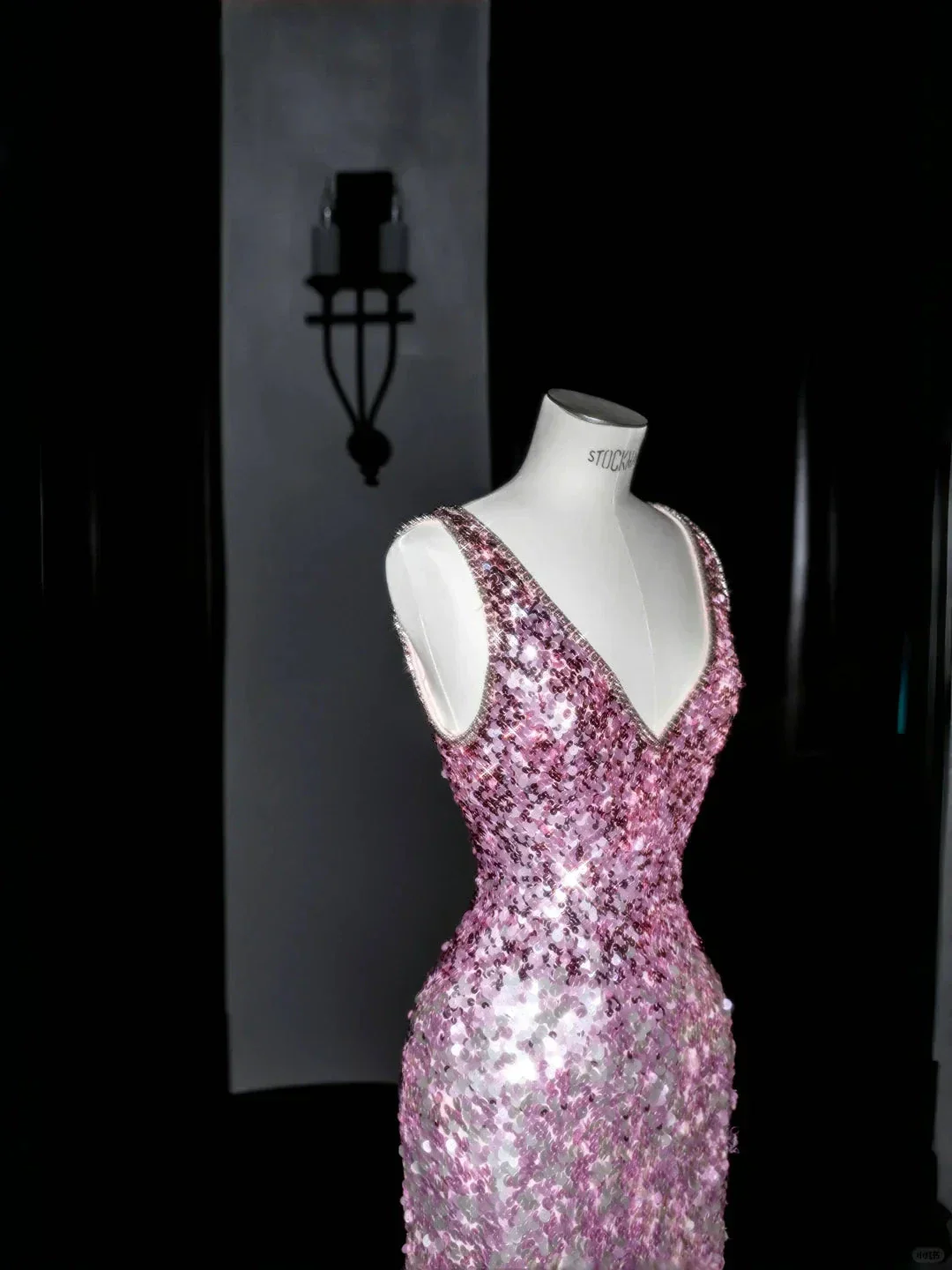 Gorgeous Pink V Neck Sequins Long Prom Dress Evening Dress Y8688 - Image 2