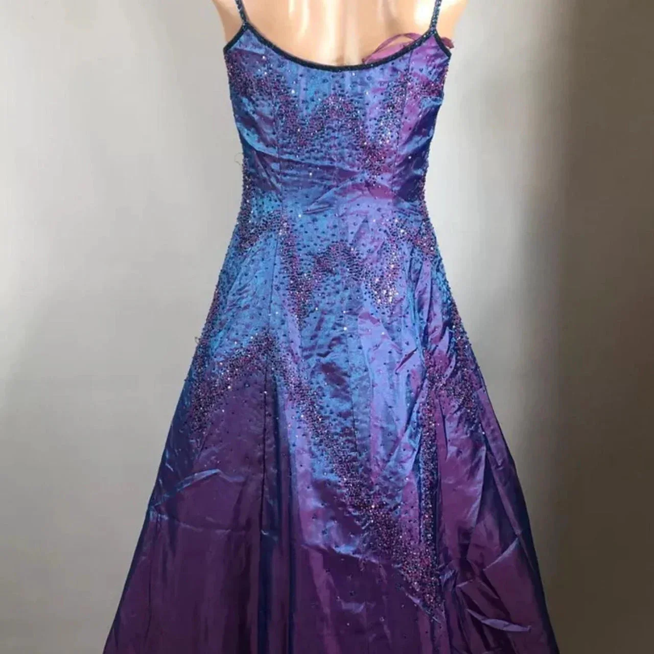 Gorgeous Purple Beaded A Line Evening Gown Spaghetti Straps Party Prom Dress Y7955 - Image 6