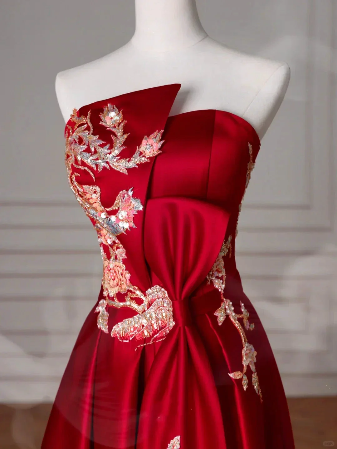 Gorgeous Red Satin Sequin Embroidery A Line Prom Dress Strapless Evening Dress Y8631 - Image 2
