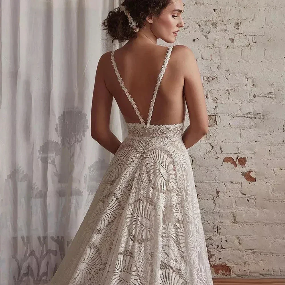 Gorgeous Spaghetti Strap Wedding Dresses Lace Bohemian Deep V-Neck Open Back Illusion Bridal Gowns свадебный наряд Robe De - Image 3