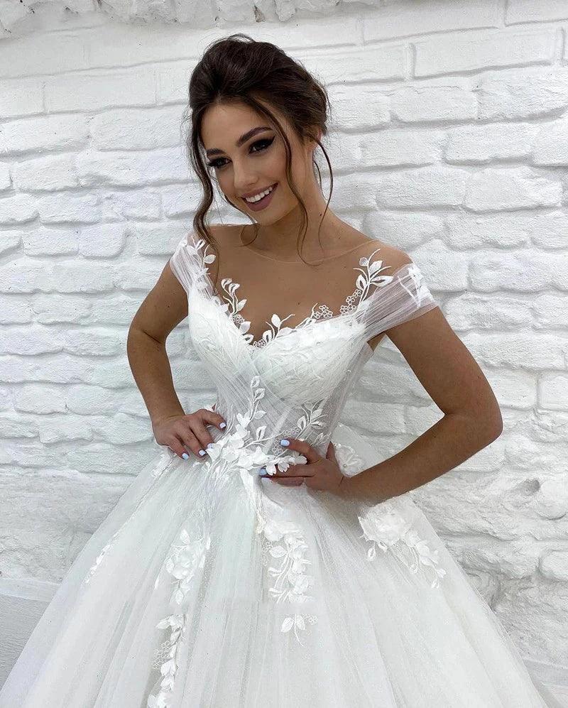 Gorgeous Women's Wedding Dresses A-Line 3D Lace Applique Bohemian Bridal Gowns Princess Formal Beach Party Sexy V-Neck 2023 Robe - Image 2