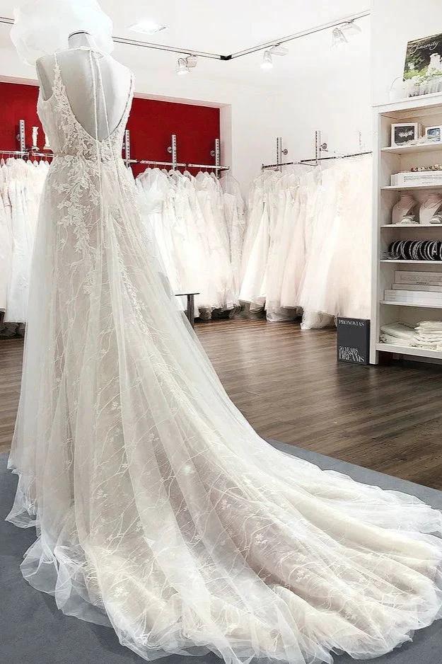 Graceful Long A-line Tulle V-neck Lace Backless Wedding Dresses - Image 3