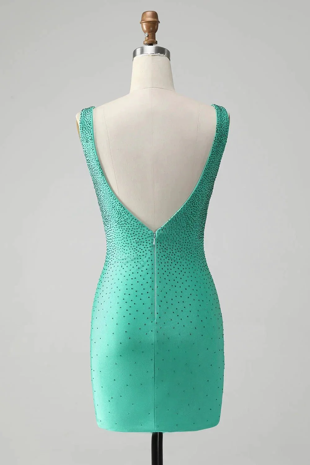 Chic Bodycon V Neck Backless Short Green Homecoming Dress with Beading - Image 2