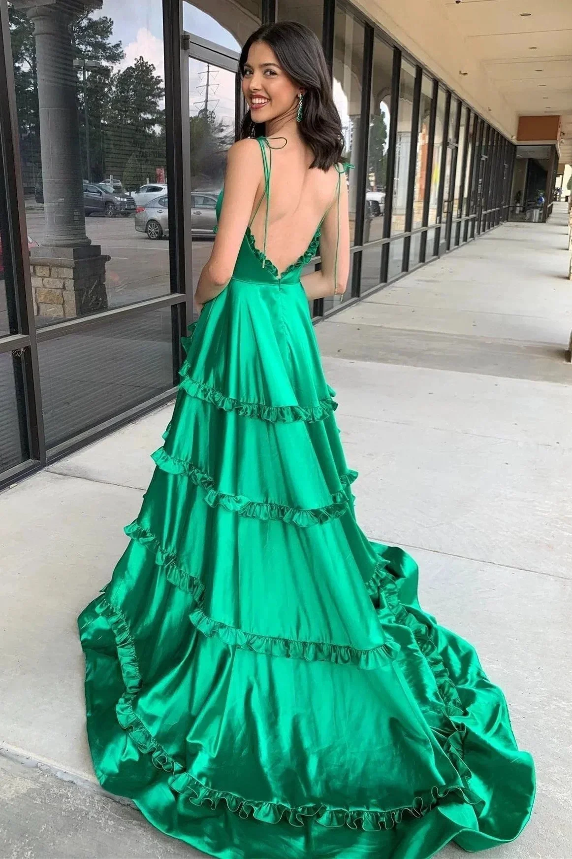 A-Line Green V-Neck Backless Ruffle Prom Dresses with Slit - Image 2