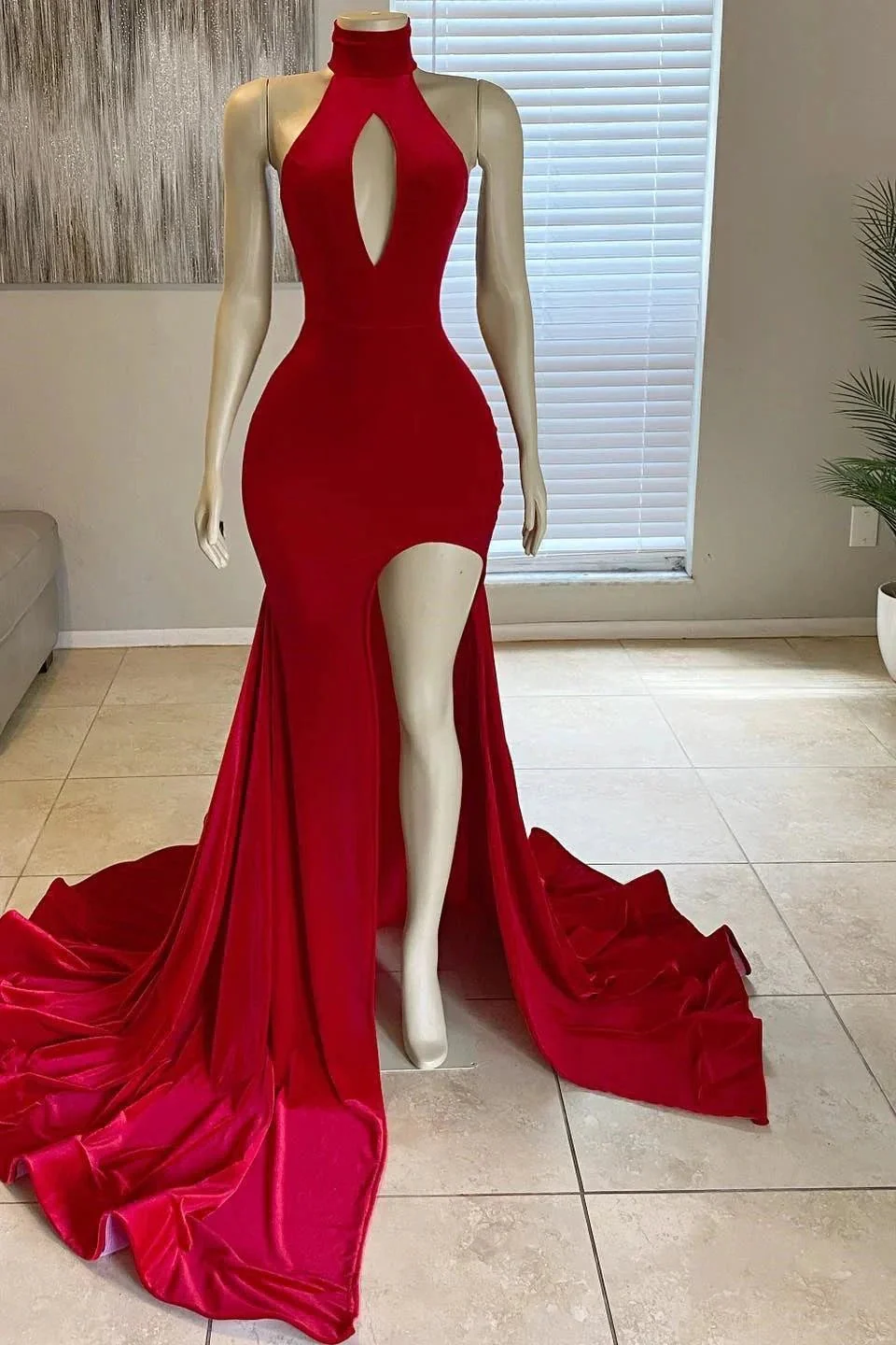 Halter Front Split Mermaid High-Neck Floor Length Prom Gown - Image 2