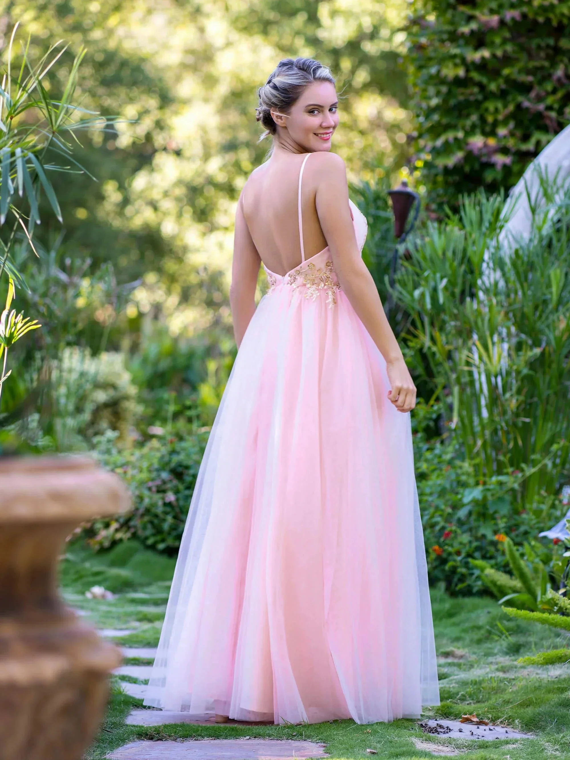 A-line Deep V Neckline Applique Tulle Prom Dress - Image 2