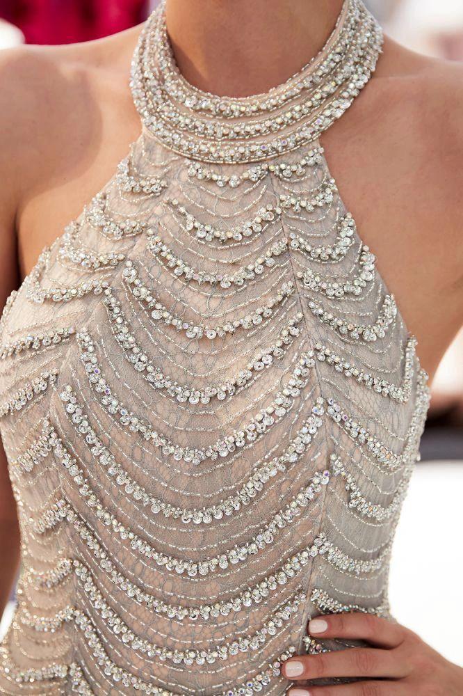 Halter Sleeveless Long Sequined Pattern Mermaid Evening Dress - Image 8