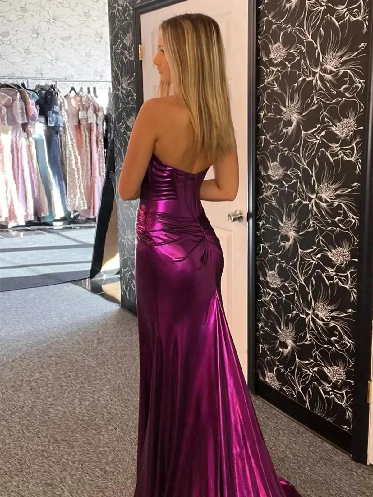Hedda | Mermaid Sweetheart Strapless Metallic Empire Prom Dress With Side Slit - Image 10