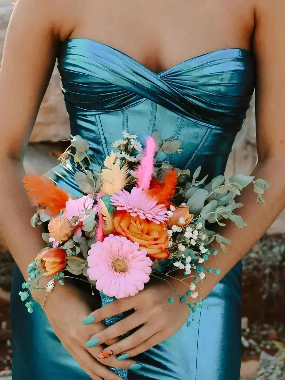 Hedda | Mermaid Sweetheart Strapless Metallic Empire Prom Dress With Side Slit - Image 3