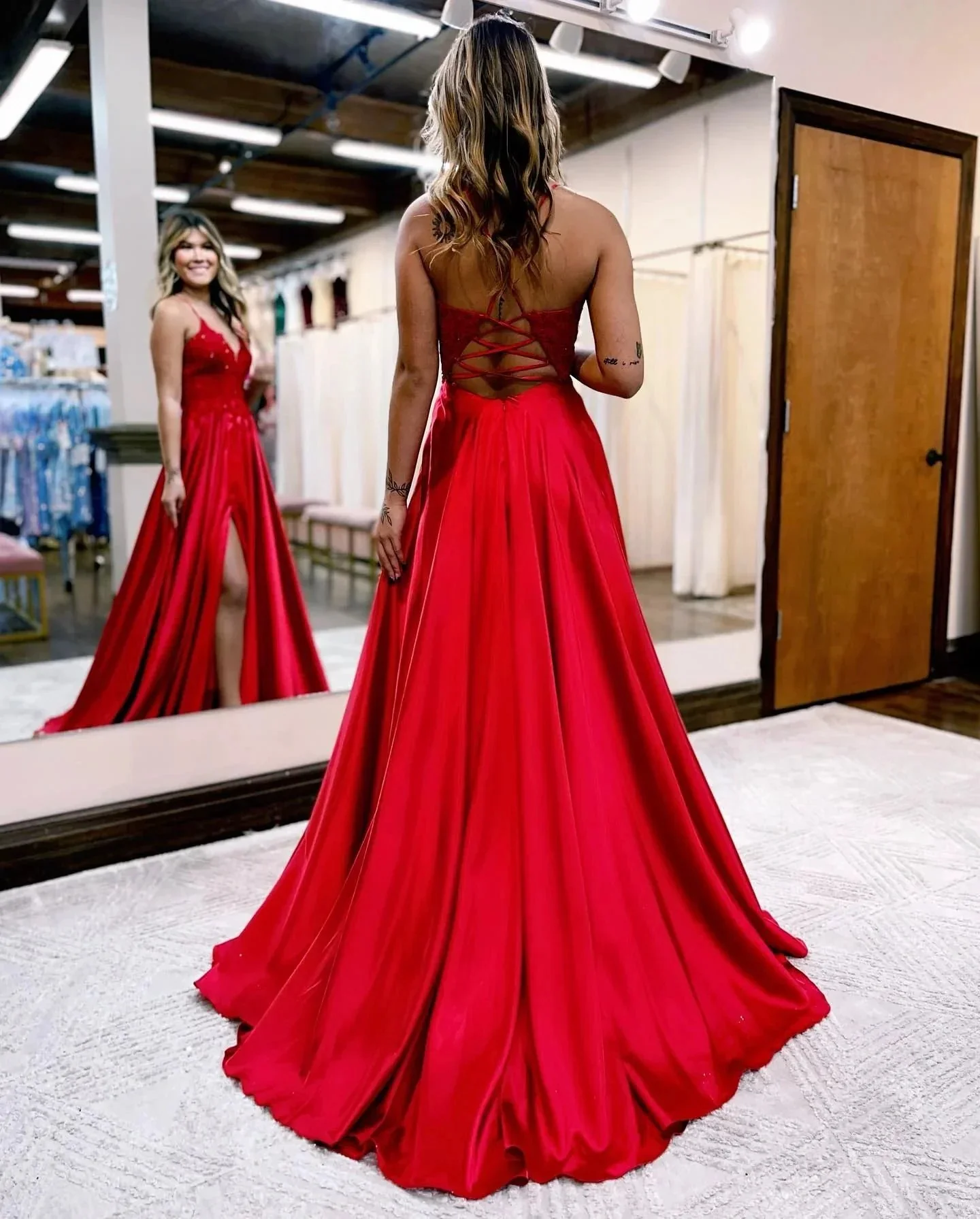 Sunnderly A-line Spaghetti Straps Corset Back Prom Dress With Split - Image 2