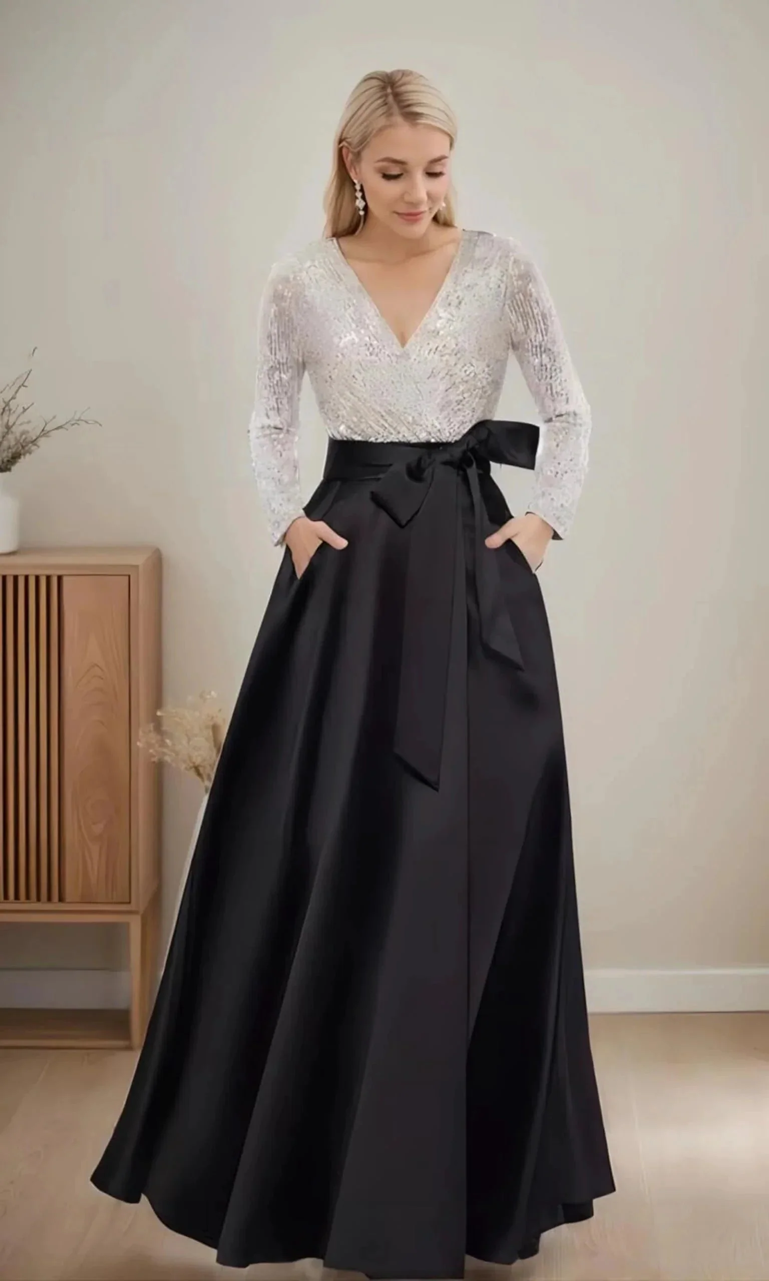 Long Sleeve Bow Dress Sequin Top Gown With A Bow - Image 3