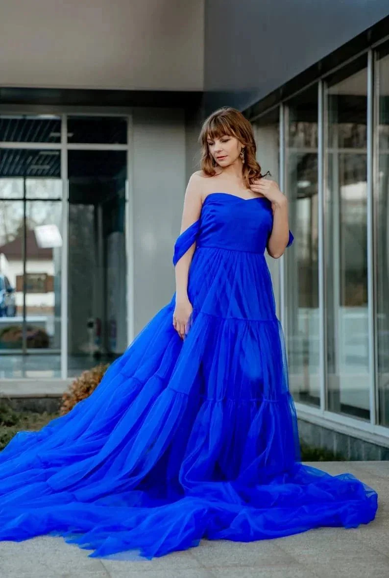 Royal blue long tulle dress with train SYP16 - Image 4