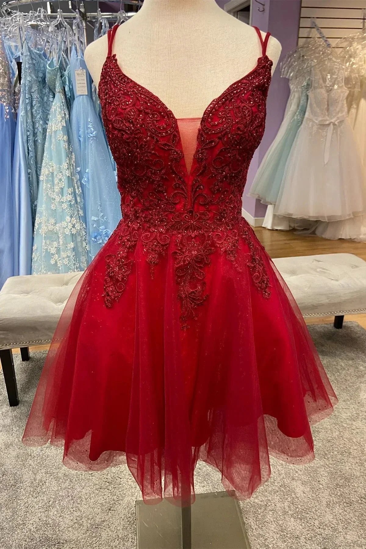 Hunter Green Plunging V Neck Straps Appliques Tulle Homecoming Dress Y2074 - Image 2