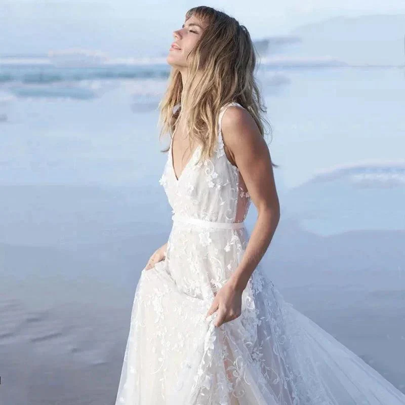 Tulle Beach Wedding Dress Charming Backless Appliques Bridal Gowns Deep V-Neck Spaghetti Straps vestido de noiva - Image 2