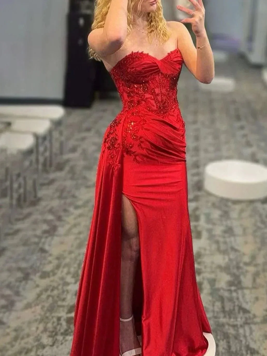 Irmeli | Mermaid Sweetheart Red Slit Long Prom Dresses with Appliques - Image 3