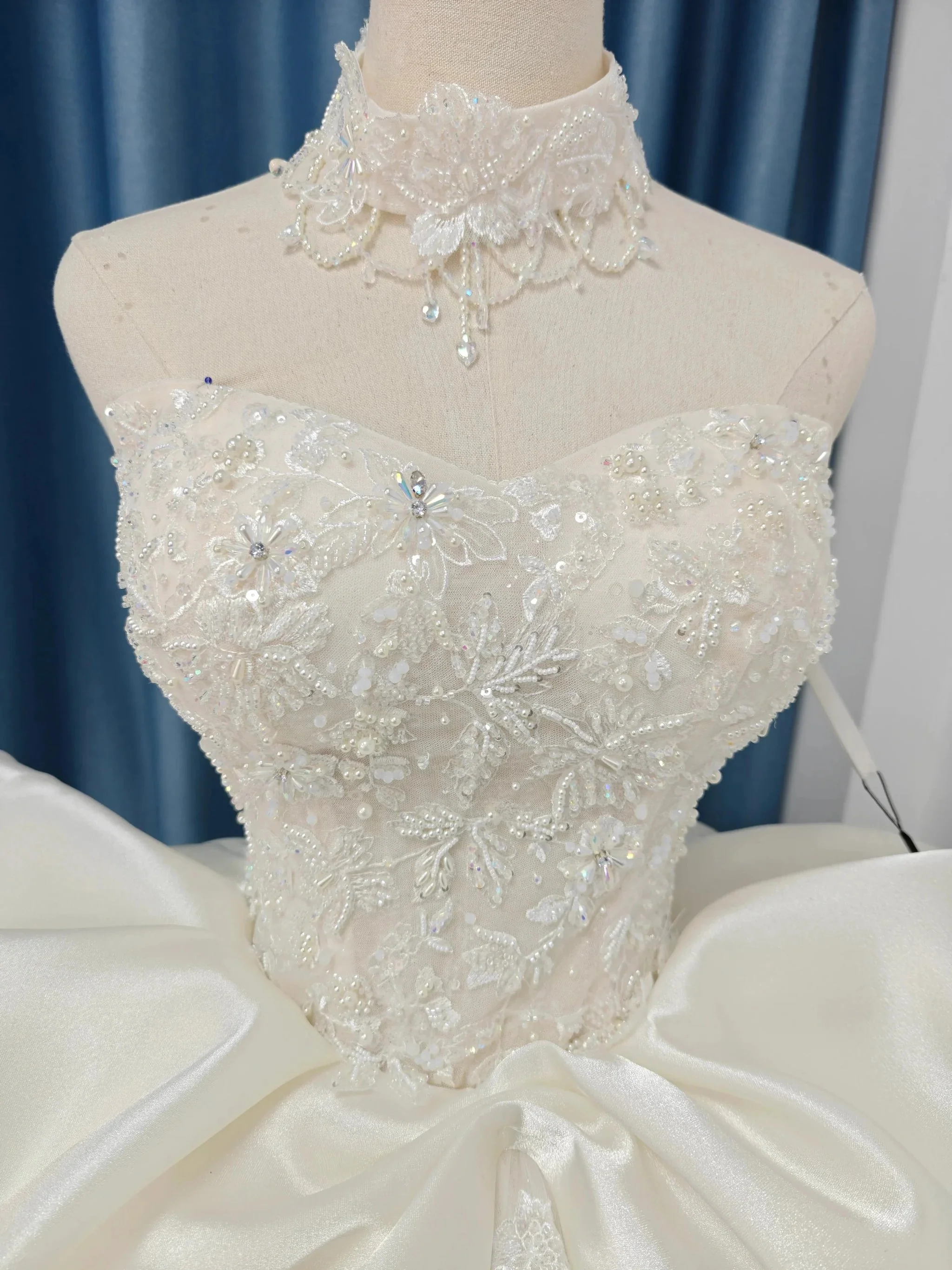 Ivory Lace Strapless Ballgown Choker Collar & Bow Skirt - Image 2