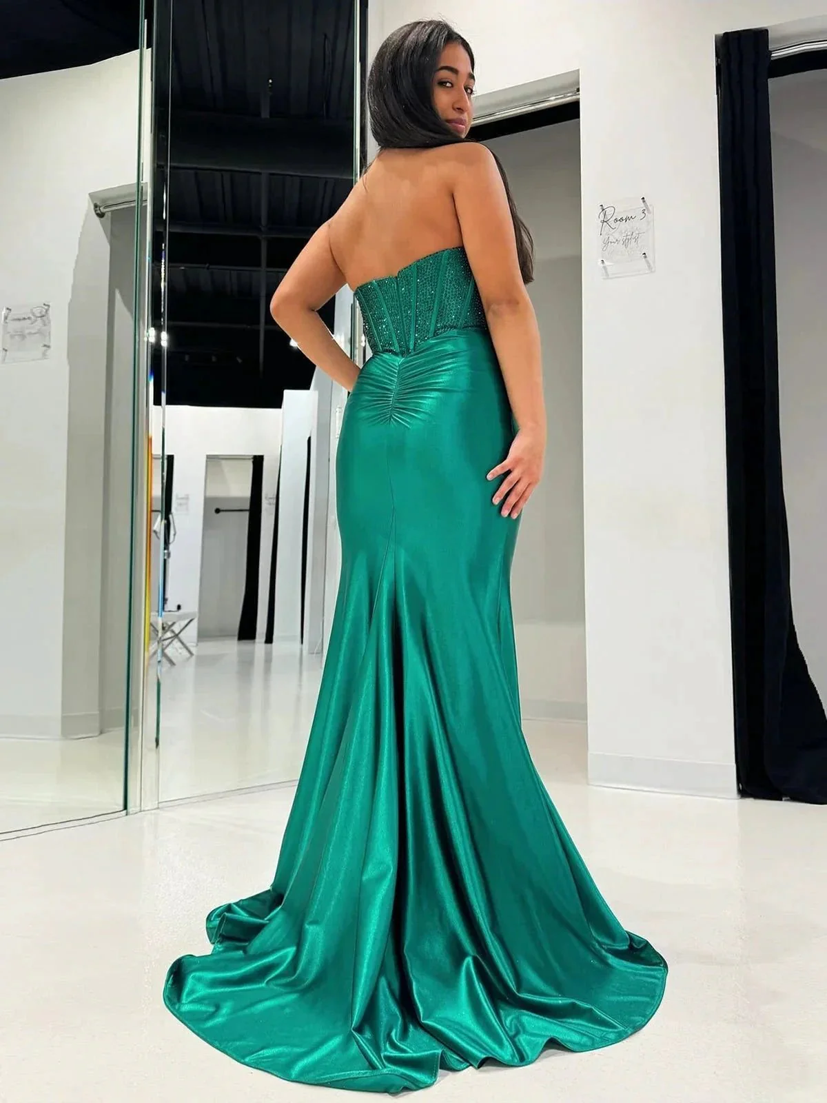 Joanni | Burgundy Beaded Sweetheart Mermaid Long Prom Dress - Image 2