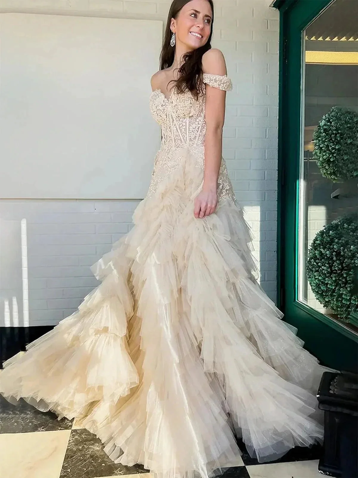 Kashi | Champagne Off the Shoulder Tulle Prom Dress With Appliques - Image 3