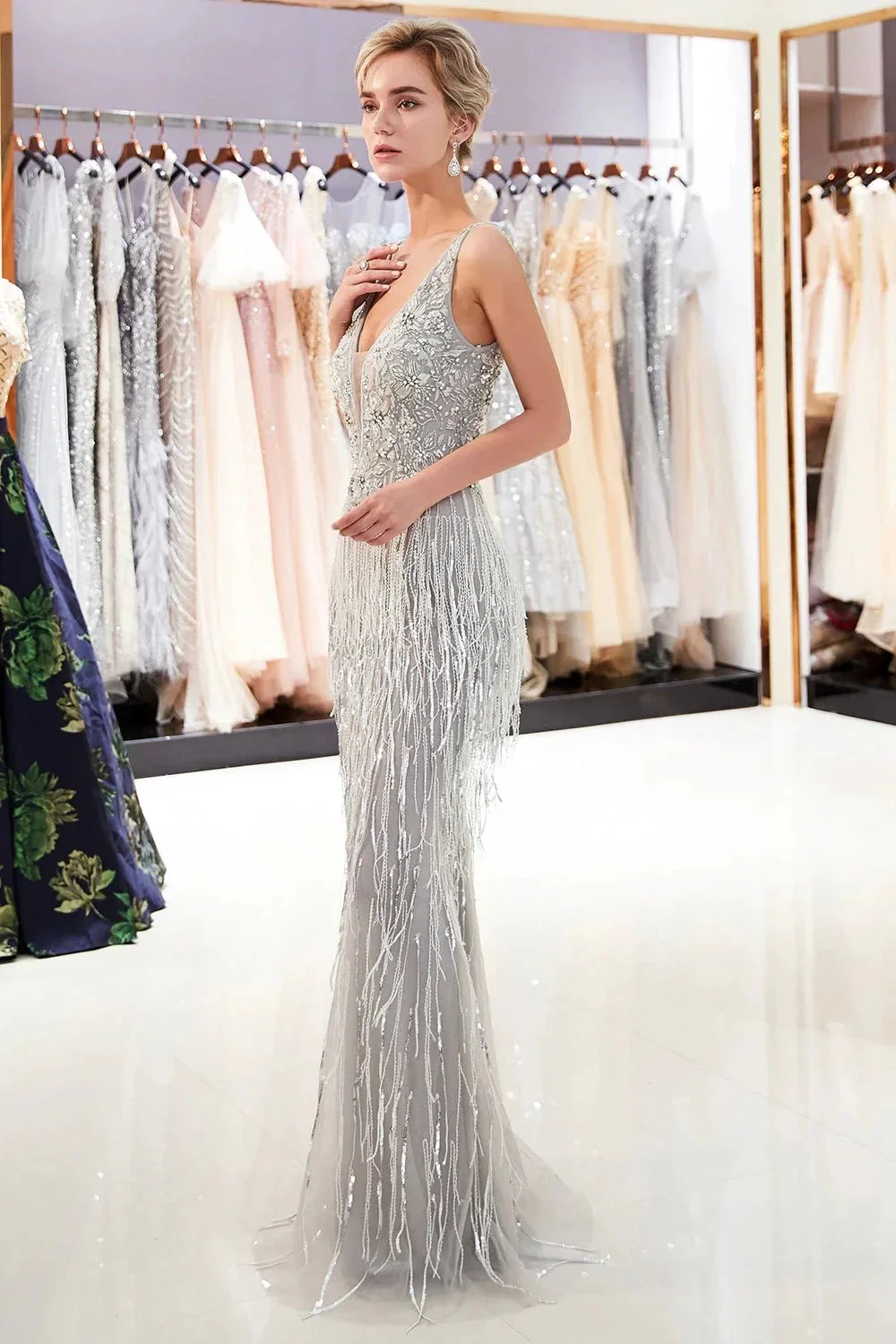 Latest Long Mermaid V neck Beading Fringe Tulle Evening Dress - Image 5