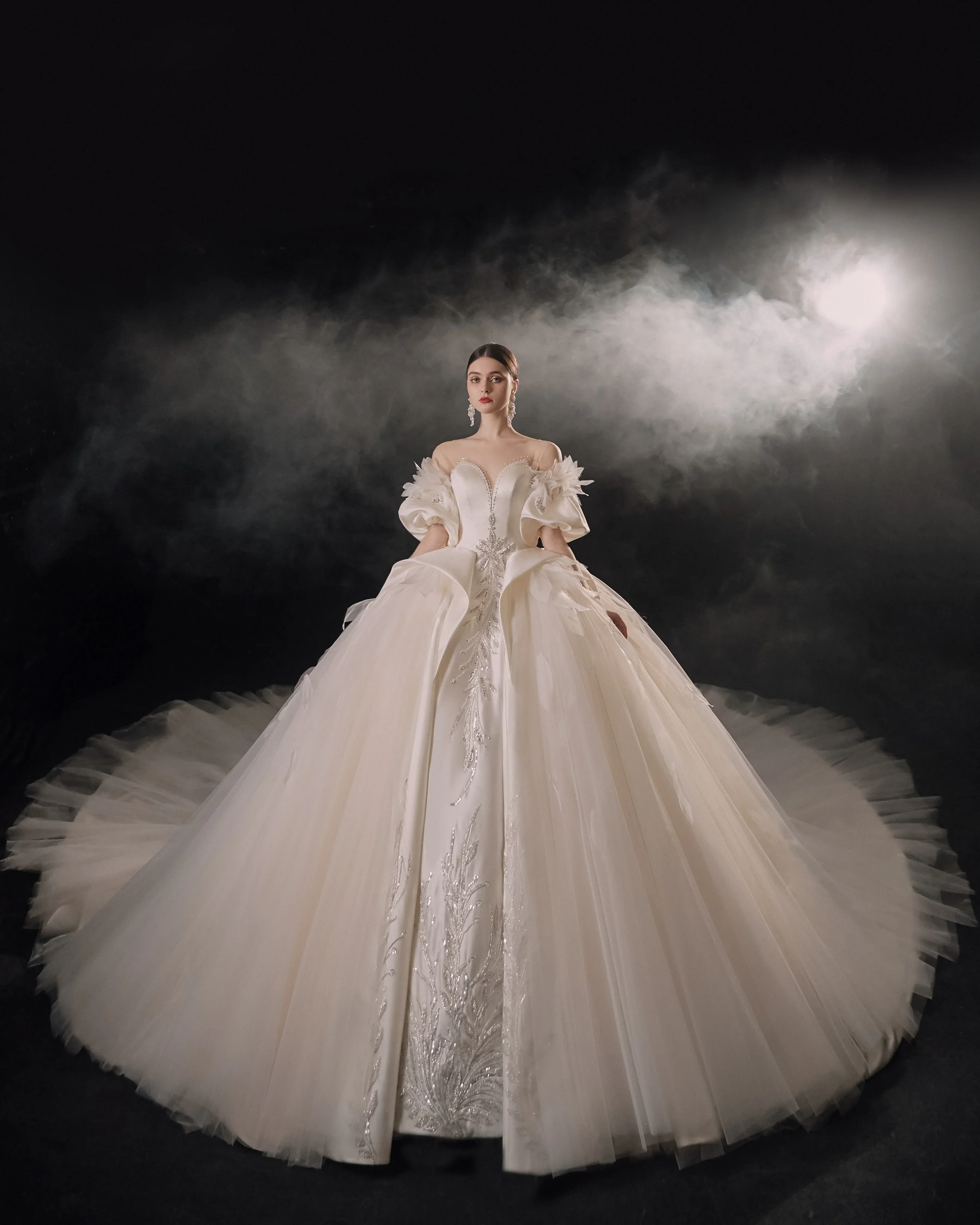 Lavish Sweetheart Ball Gown Satin Puff Sleeve Feather Trim Beaded Wedding Dress with Flowing Train E-302 - Image 4