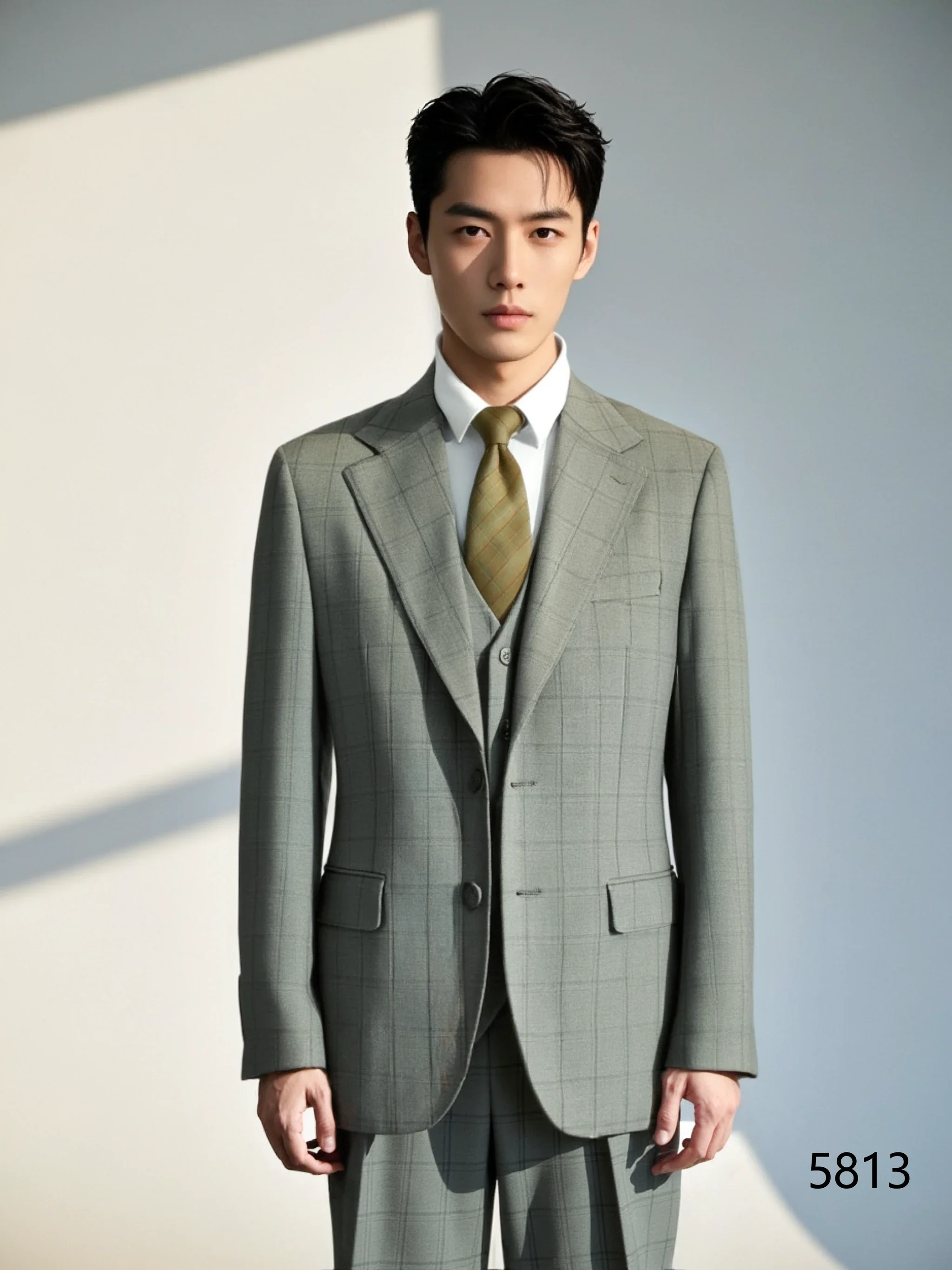 Light Grey Windowpane Wool 3 Piece Wedding Suit For Groom And Groomsmen - Image 4