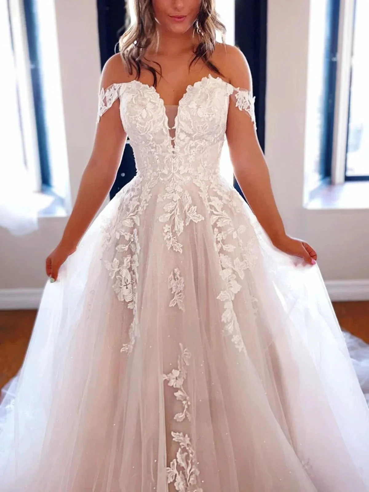 Long A-line off the Shoulder Tulle Prom Dress White Lace Formal Evening Gowns - Image 2
