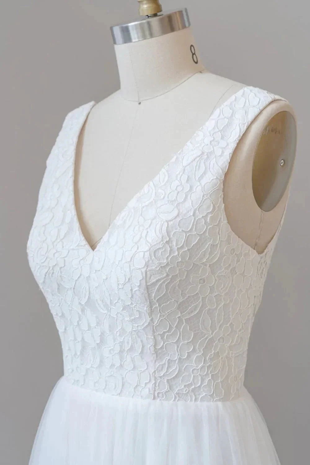 Long A-line Straps V-neck Chiffon Open Back Wedding Dress - Image 2