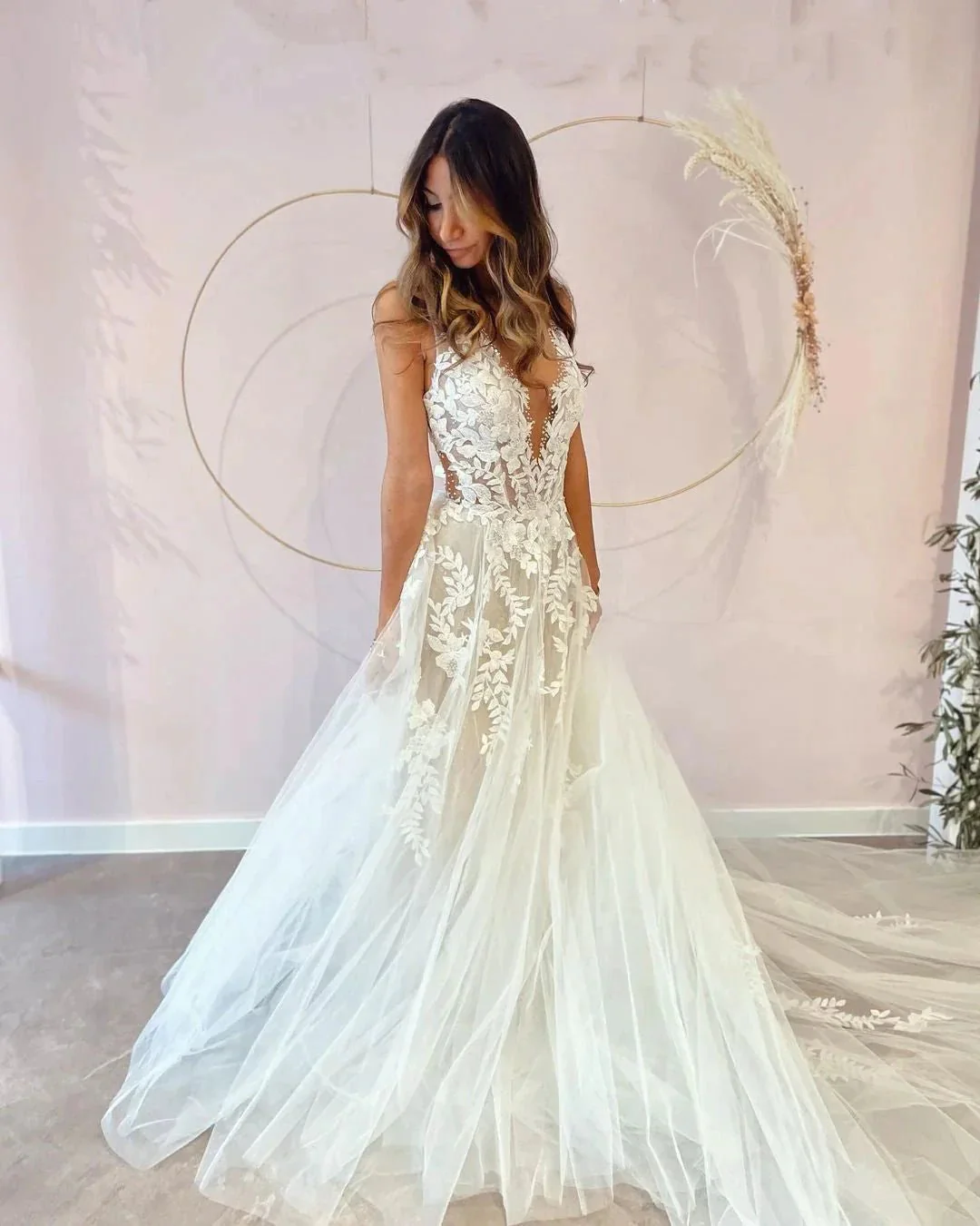 Long A-Line V-neck Appliques Lace Tulle Backless Wedding Dress - Image 2