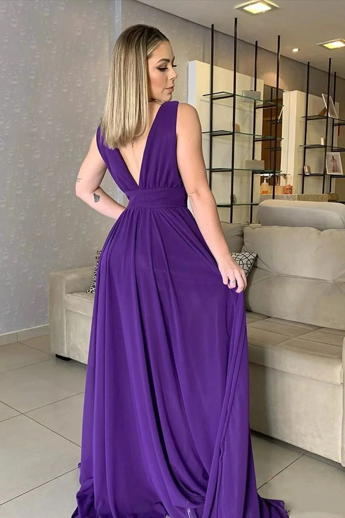Long A-line V-neck Chiffon Prom Dress Purple Backless Formal Evening Dresses - Image 2