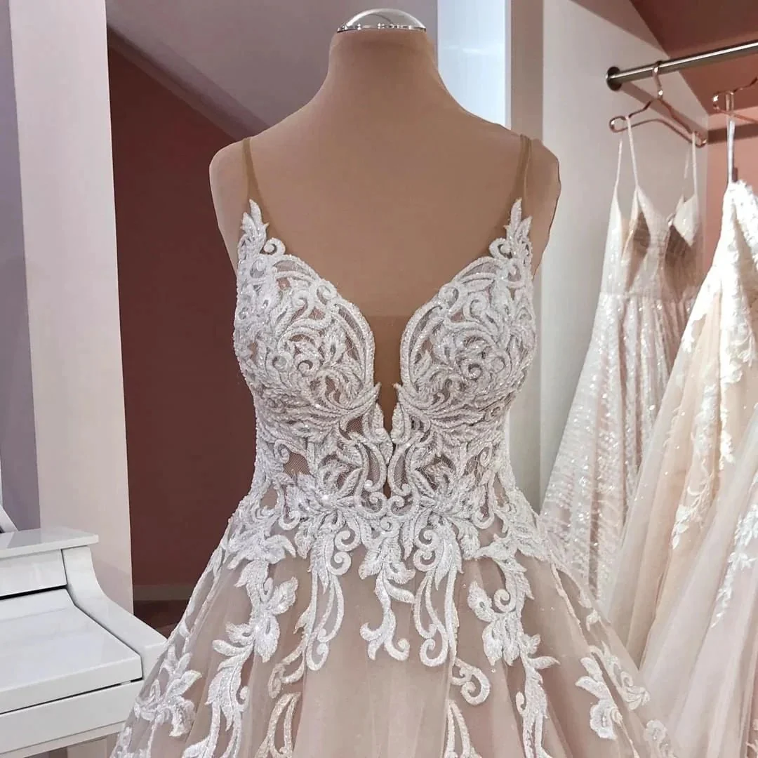 Long A-Line V-neck Spaghetti Straps Backless Appliques Lace Tulle Wedding Dress - Image 5