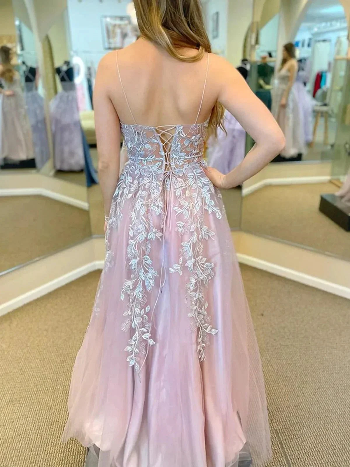 Long A-line V-neck Tulle Front Slit Formal Prom Dress with Lace Appliques - Image 4