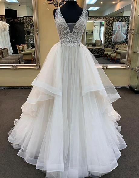 Long A-line V-neck Tulle Lace Wedding Dress - Image 2