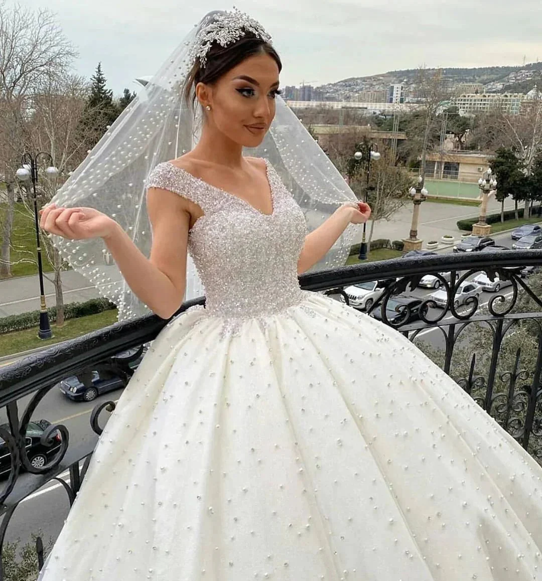 Long Ball Gown Sweetheart Off-the-Shoulder Backless Pearl Beading Ruffles Tulle Wedding Dress - Image 4