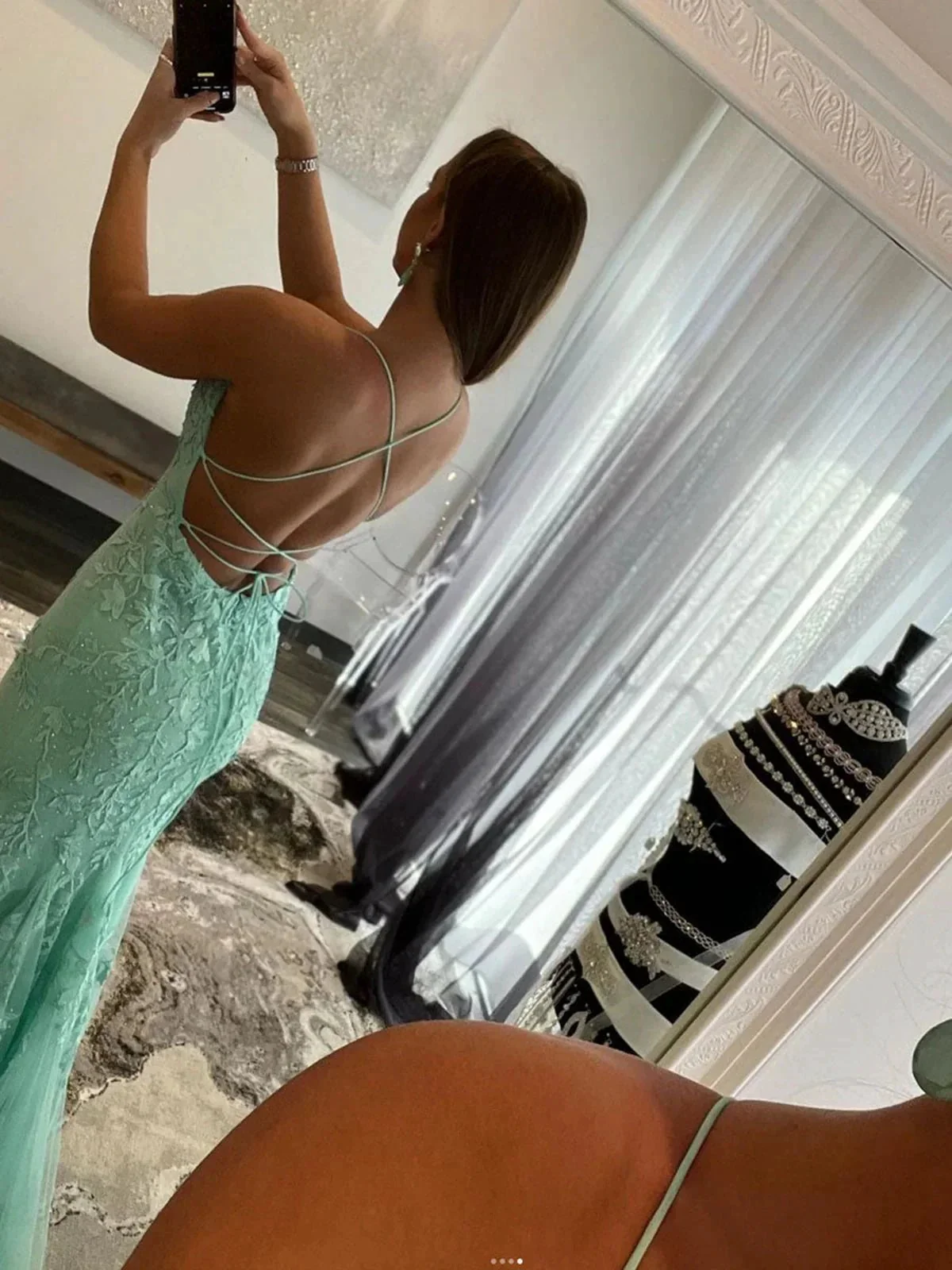 Long Mermaid Backless Lace Prom Dress Mint Green Backless Formal Evening Gowns - Image 4