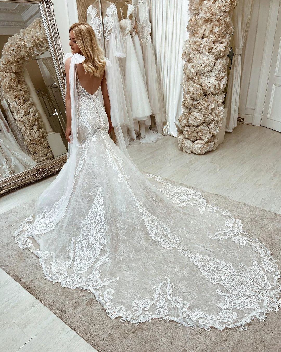 Long Mermaid Lace Sweetheart Backless Wedding Dress with Sweep Train - Image 2