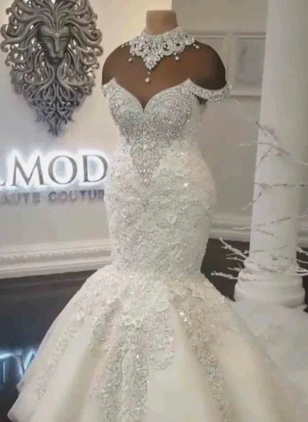 Long Mermaid Off-the-Shoulder Appliques Crystals Wedding Dress - Image 2