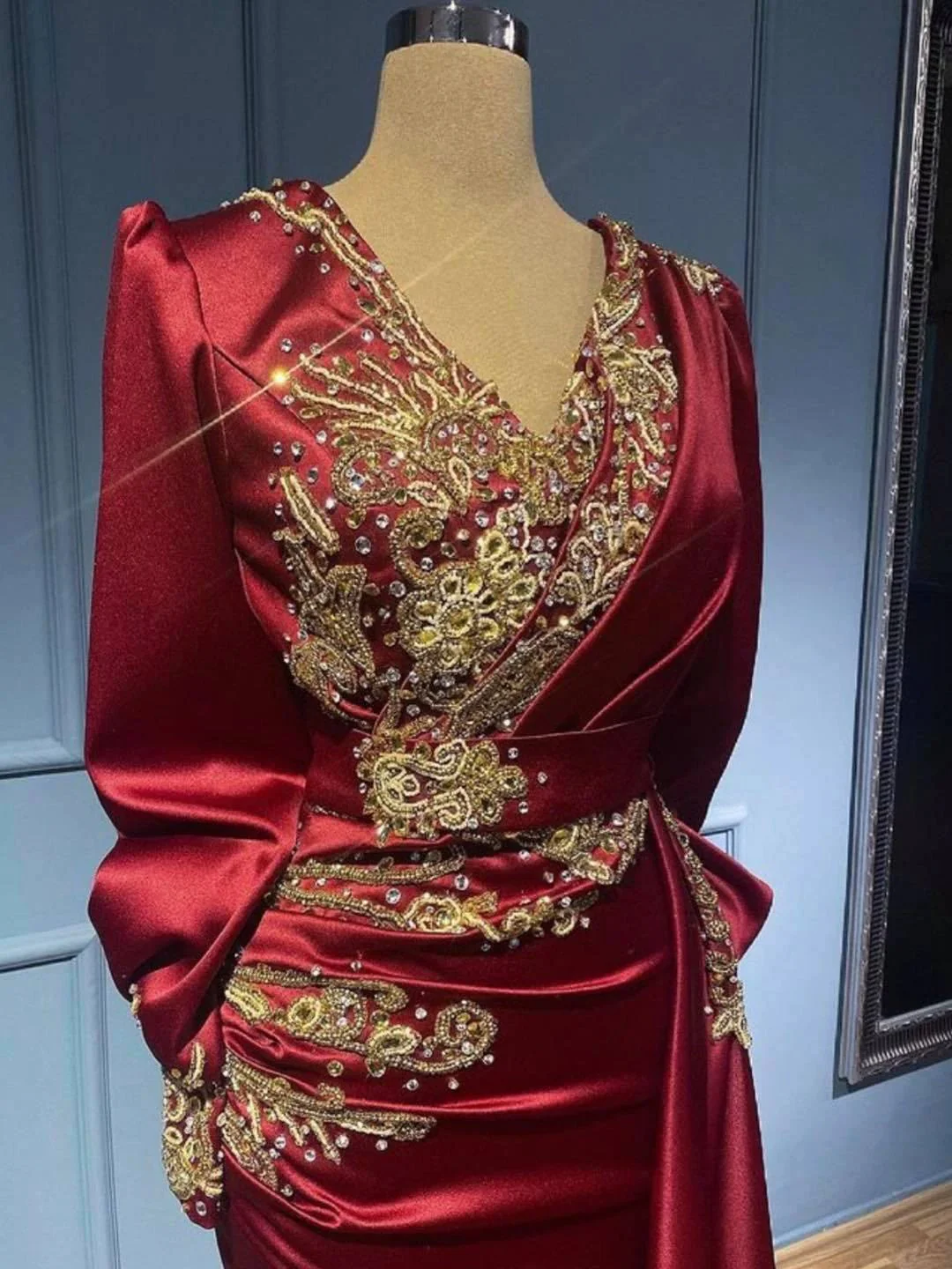 Long Mermaid V-neck Satin Beads Burgundy Prom Dress with Sleeves - Image 3
