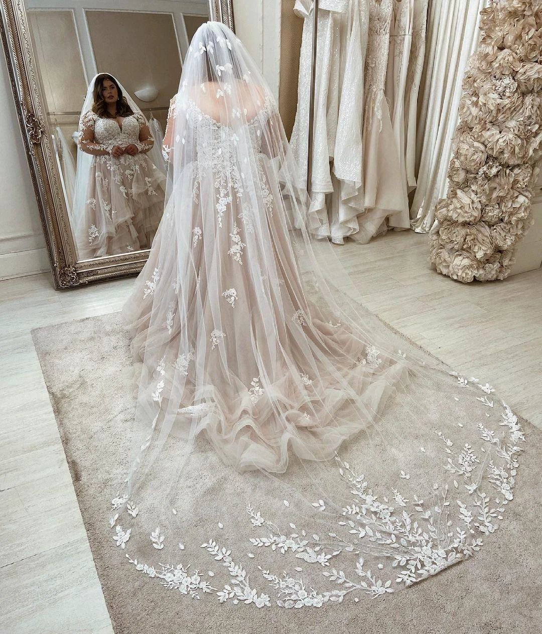 Long Plus Size A-Line Sweetheart Tulle Wedding Dresses with Lace Sleeves - Image 2