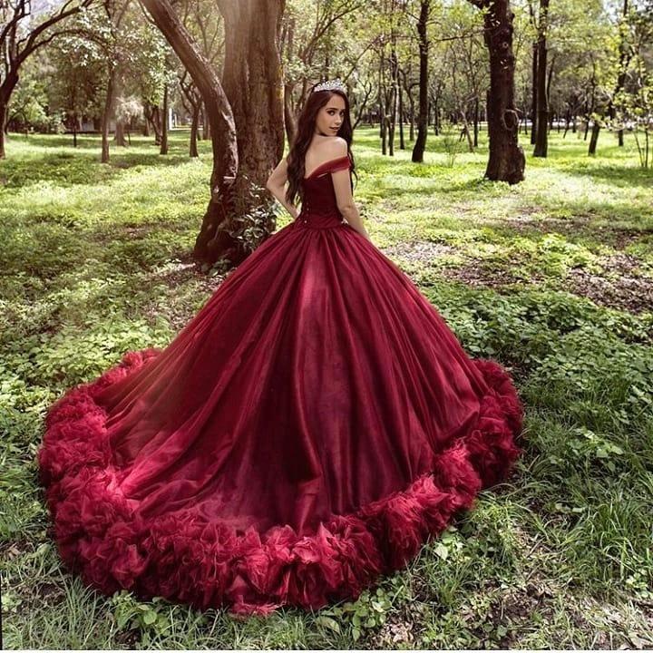 Long Princess Off-the-shoulder Tulle Wedding Dress - Image 3