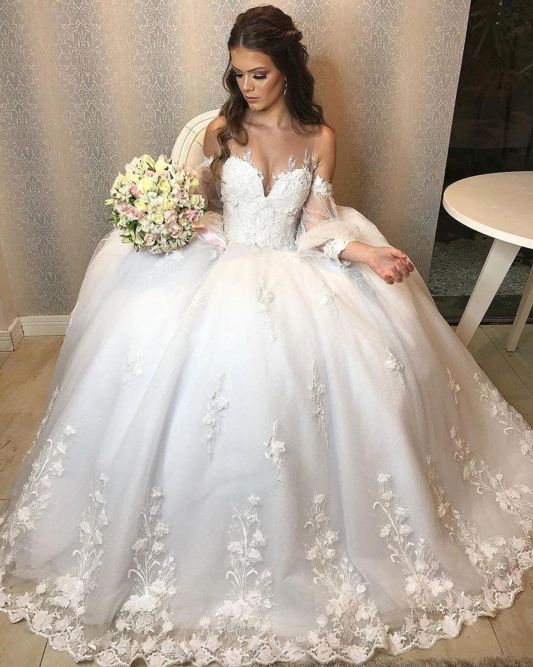 Long Princess Off-the-shoulder Tulle Wedding Dress with Bubble Sleeves - Image 8