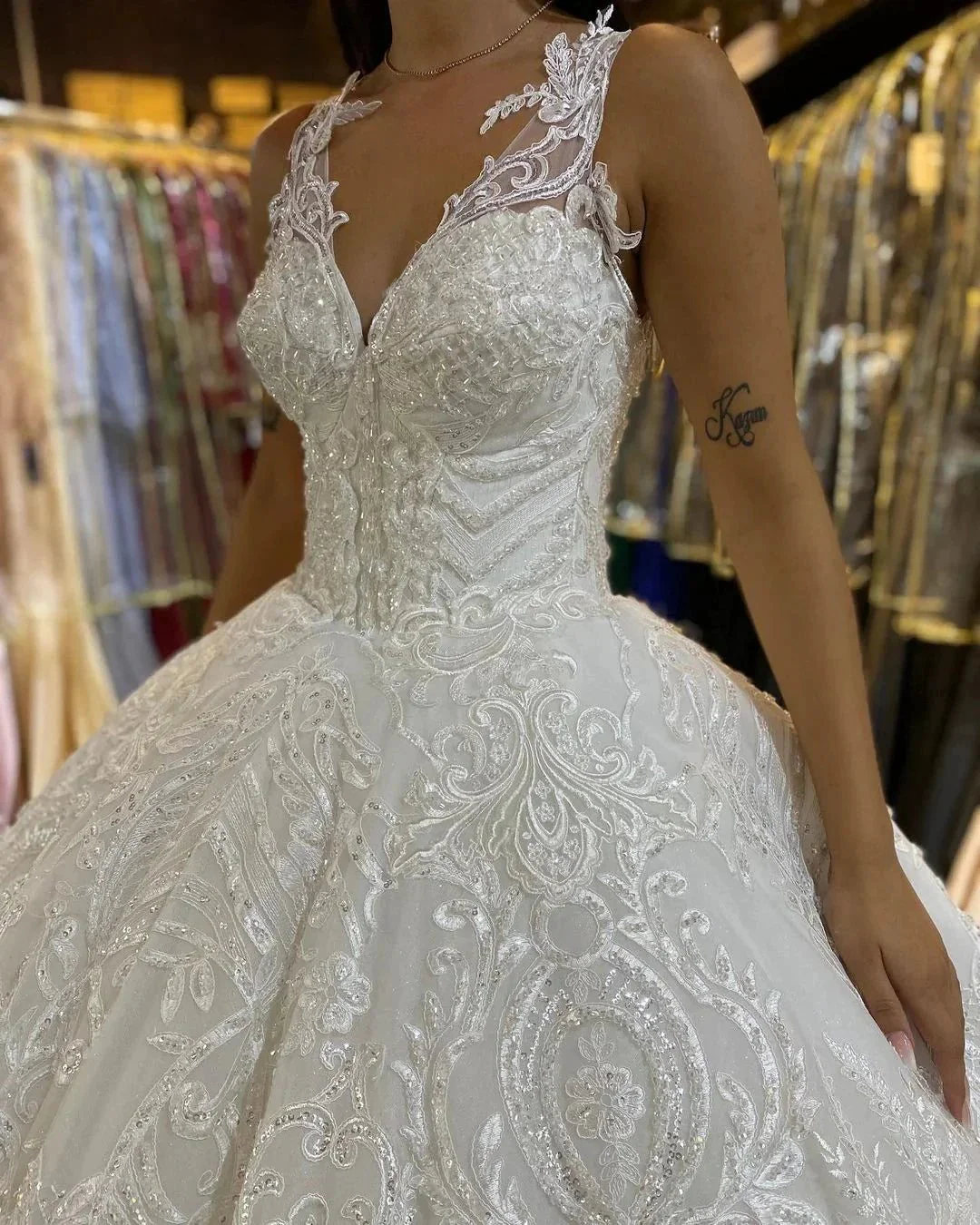 Long Princess V-neck Appliques Lace Backless Wedding Dress - Image 5