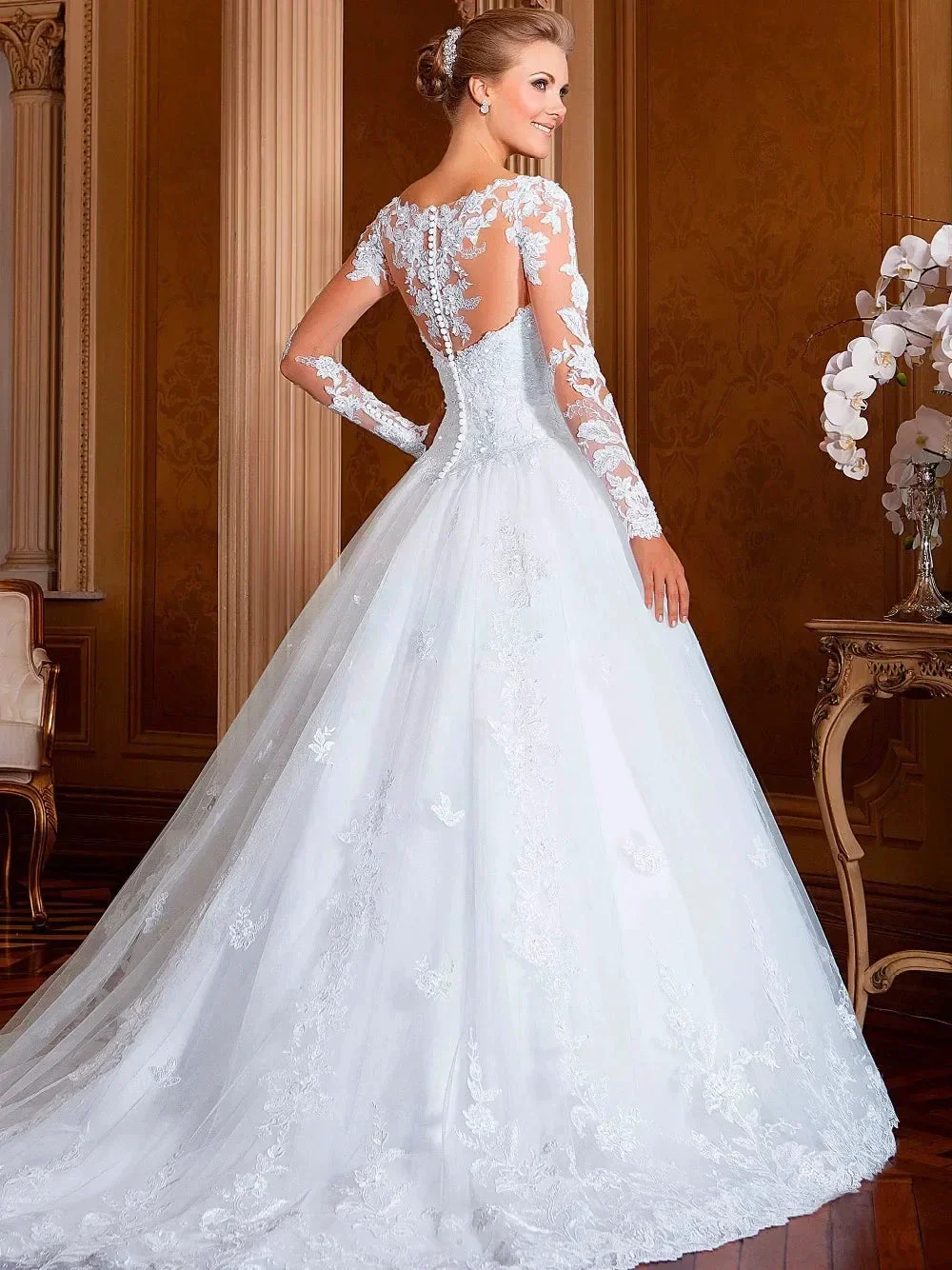 Long Sleeves Appliques Vestido De Noiva V-Waist Wedding Dresses Becautiful Sweetheart Vestidos De Novia Lace Robe De Mariée - Image 2