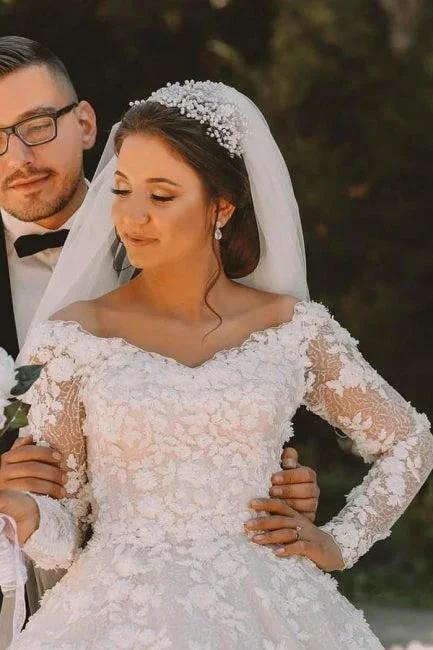 Long sleeves Lace round neck Ball gown Wedding Dress - Image 5